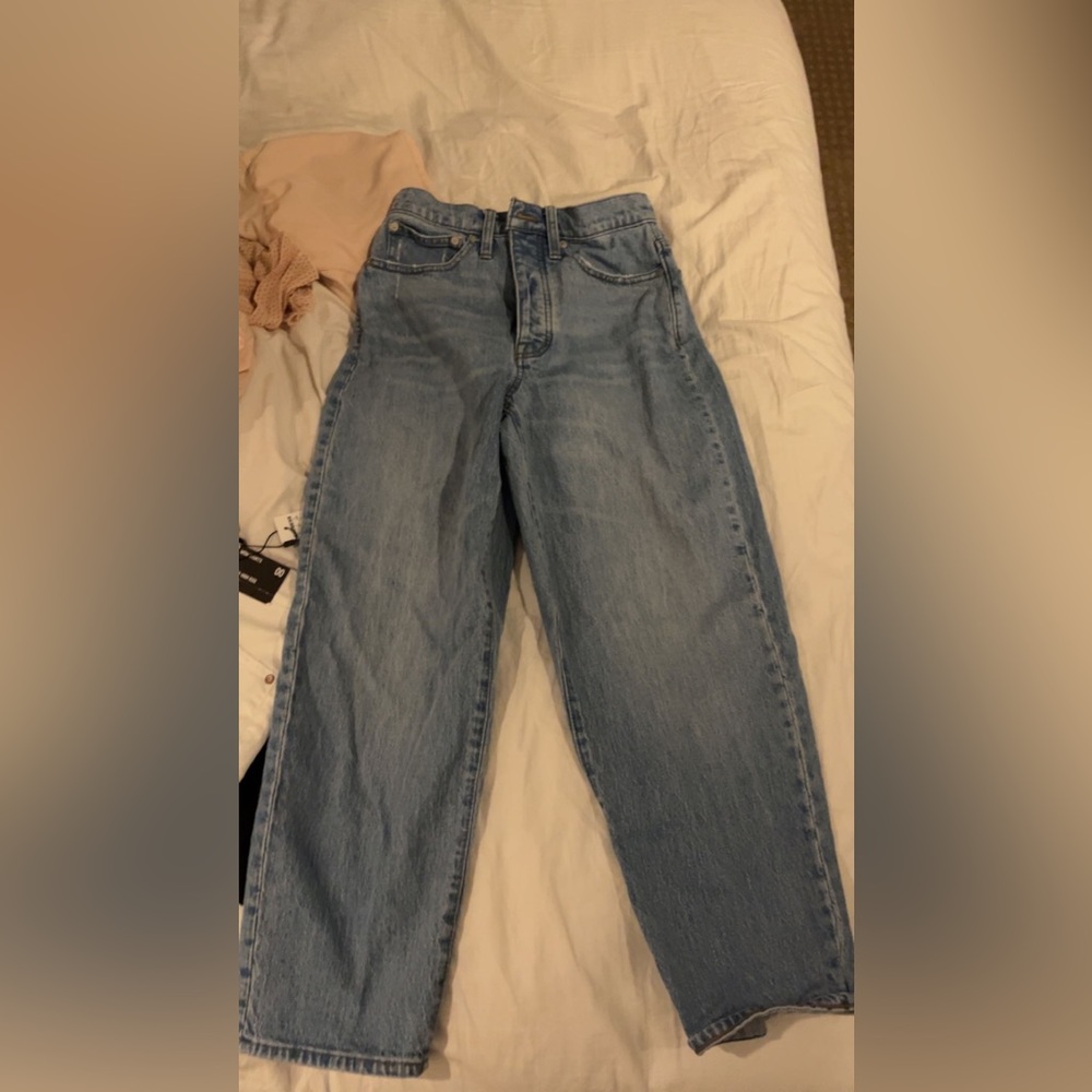 Madewell jeans! So dnag cute